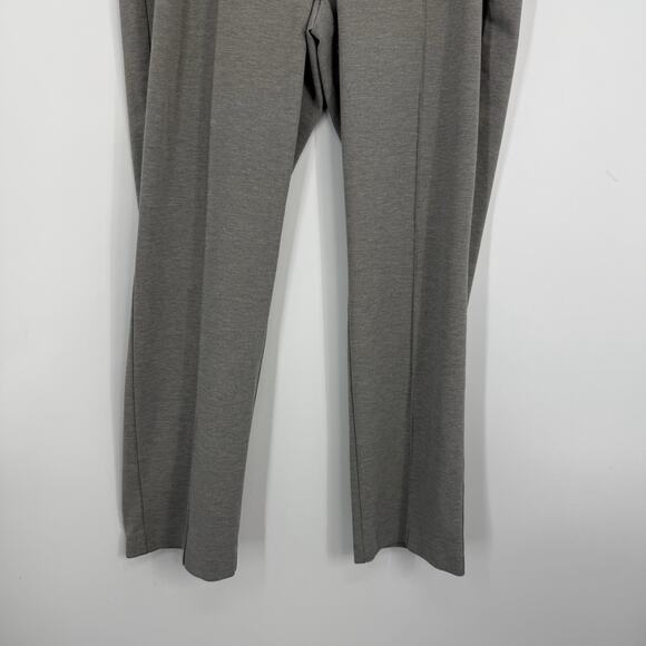 Chicos 3 The Lindy Side Zip Pants size XL Gray Seamed Stretch Knit 31" Inseam - Picture 4 of 9